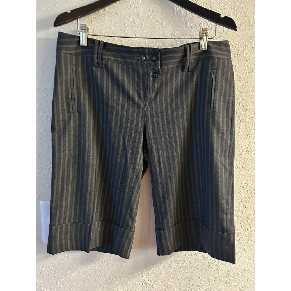 Sz 8 Halogen Gray Pinstripe Long Shorts #145*12* Excellent Condition!